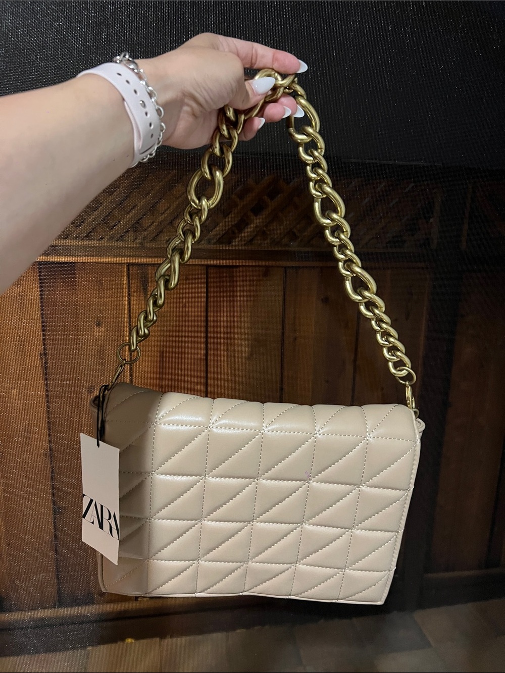 Zara Quilted Cream Shoulder Bag with Chunky Gold Chain
